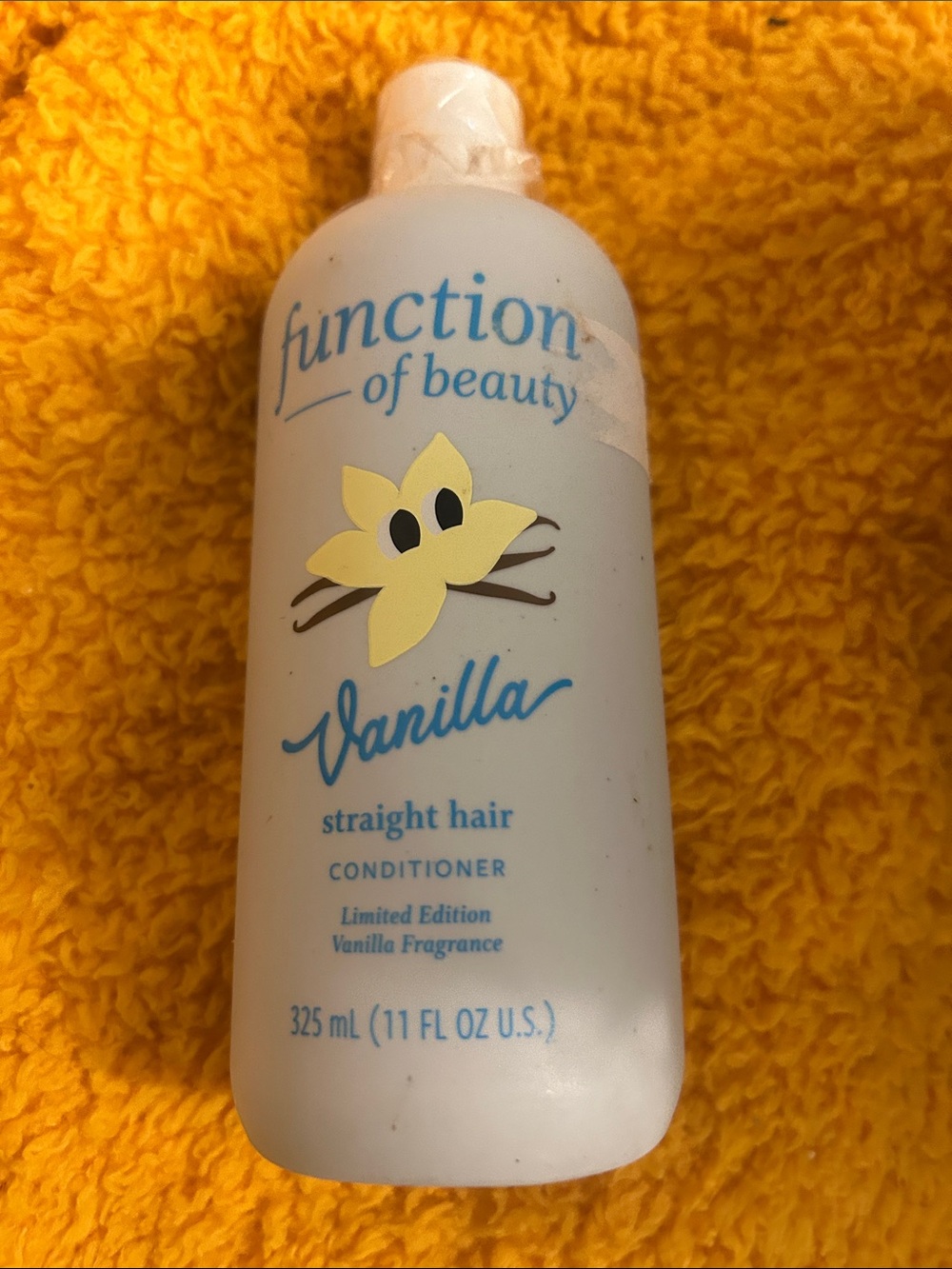 Vanilla Straight Hair Conditioner - Vanilla (White)